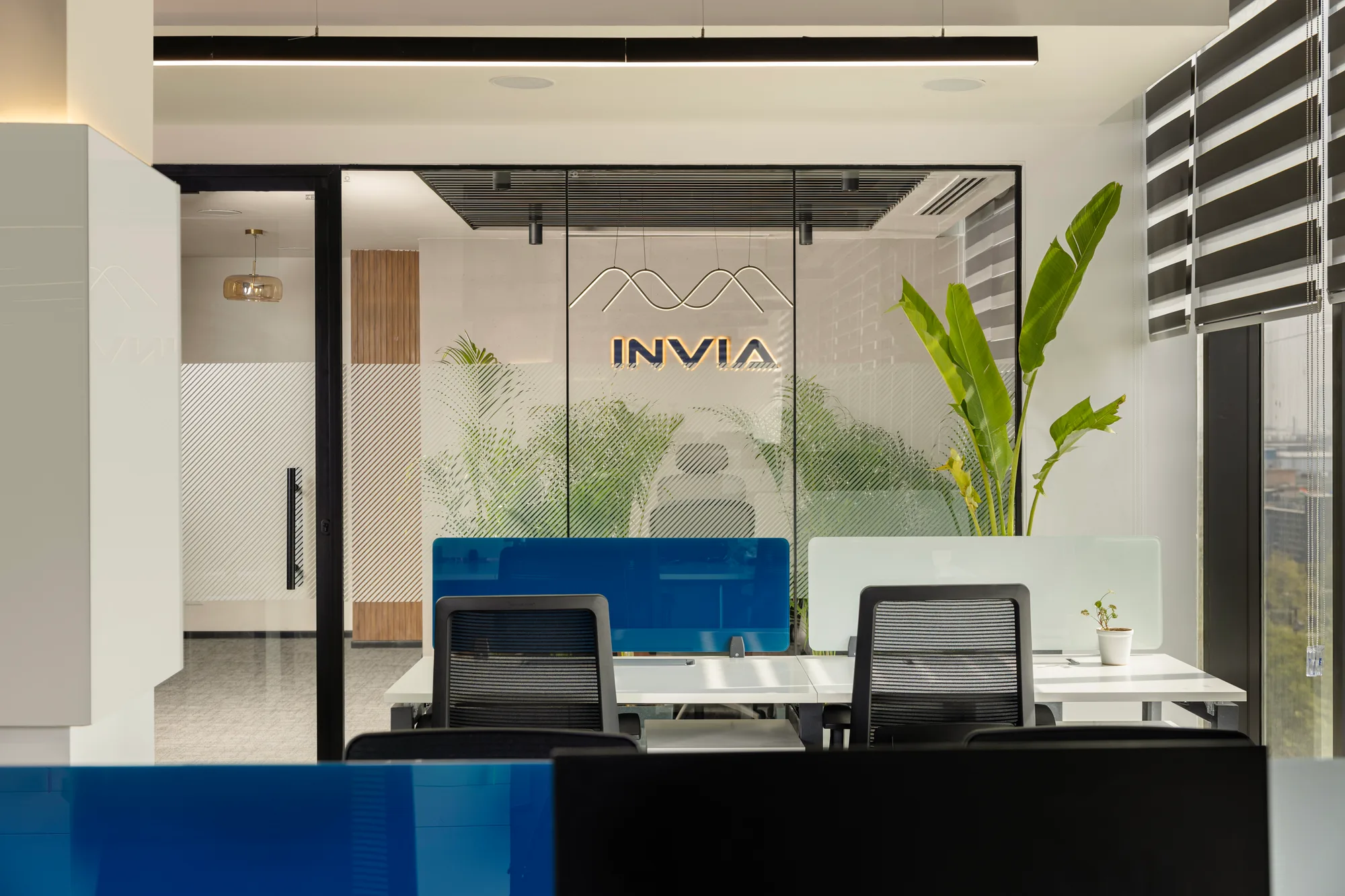 INVIA interior