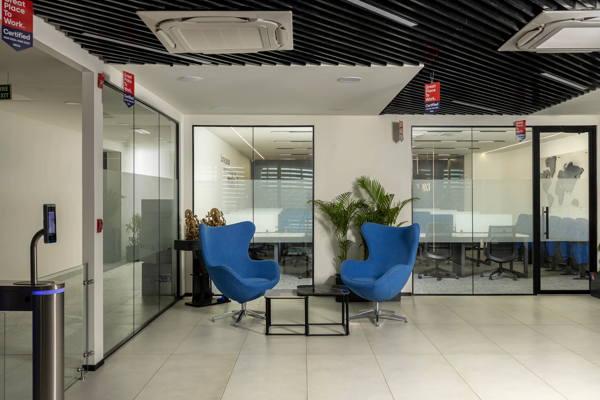 INVIA interior