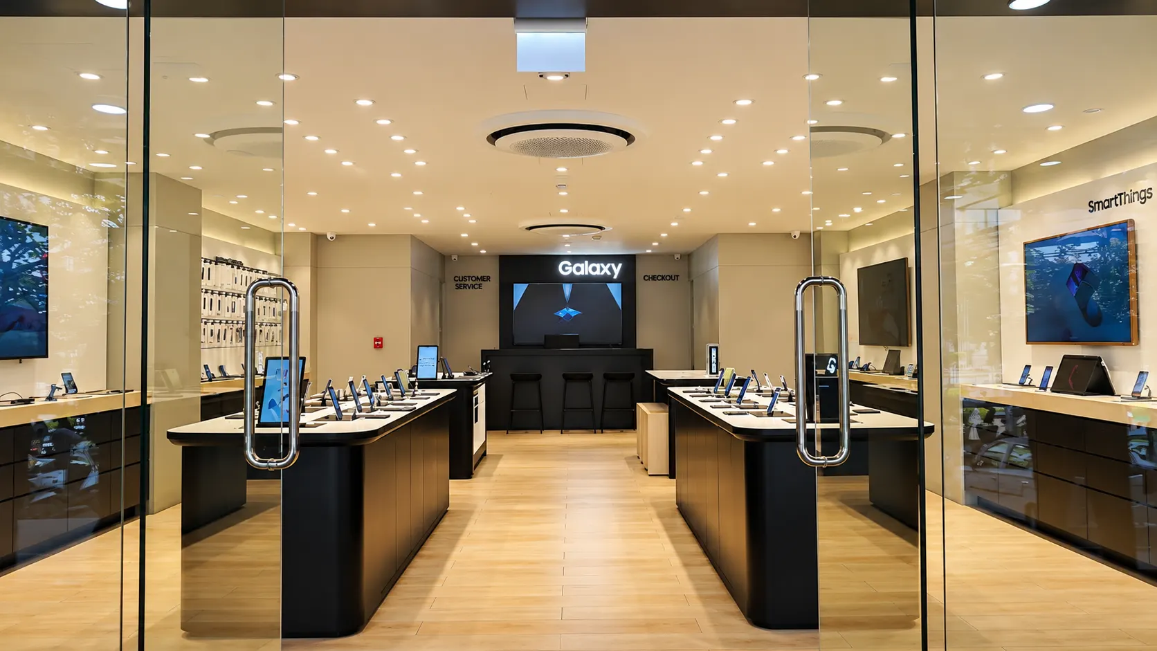 SAMSUNG interior
