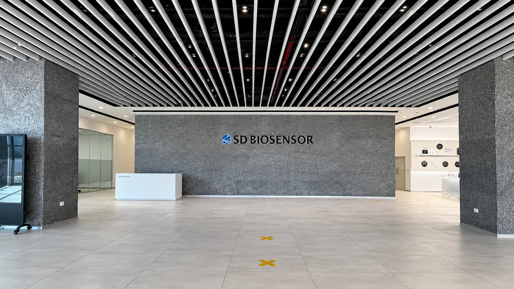 SD BIOSENSOR interior